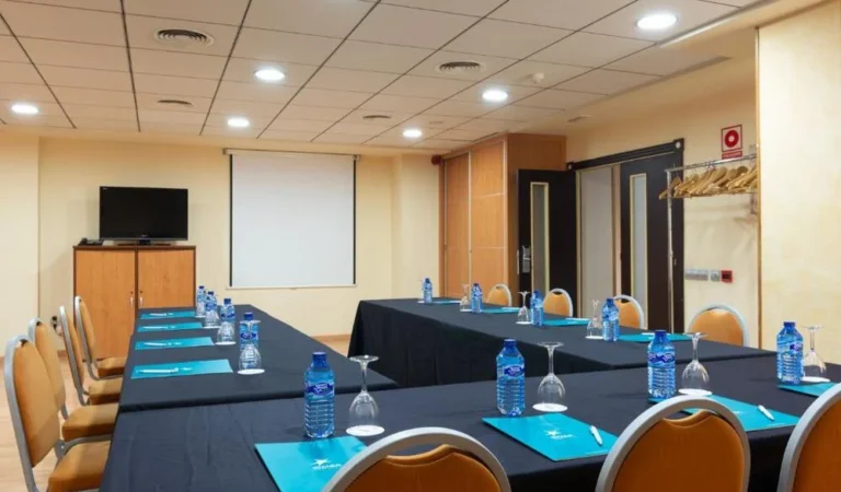 Reservar un hotel en Lleida para empresas: tres eventos profesionales en septiembre y octubre